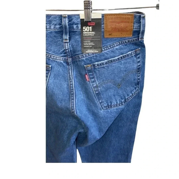 Levi's 501 Ripped Crop Jeans Athens Slide Size 27 x 26 - Picture 9 of 11